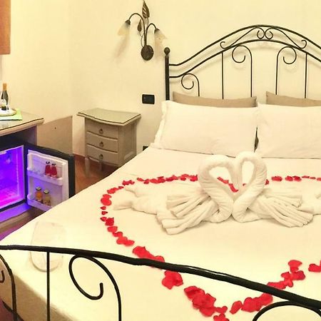 فندق Il Cortile سان فيتو لو كابو المظهر الخارجي الصورة